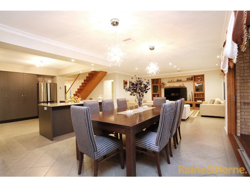 47 George Street, Taylors Hill VIC 3037