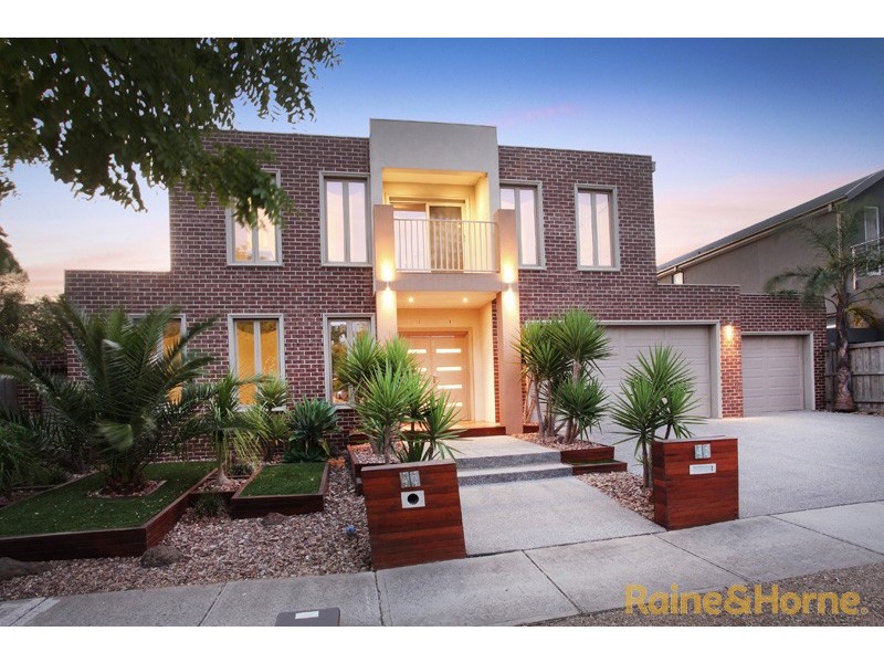 42 George Street, Taylors Hill VIC 3037