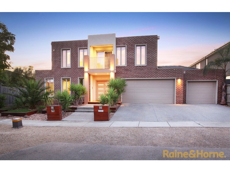 42 George Street, Taylors Hill VIC 3037