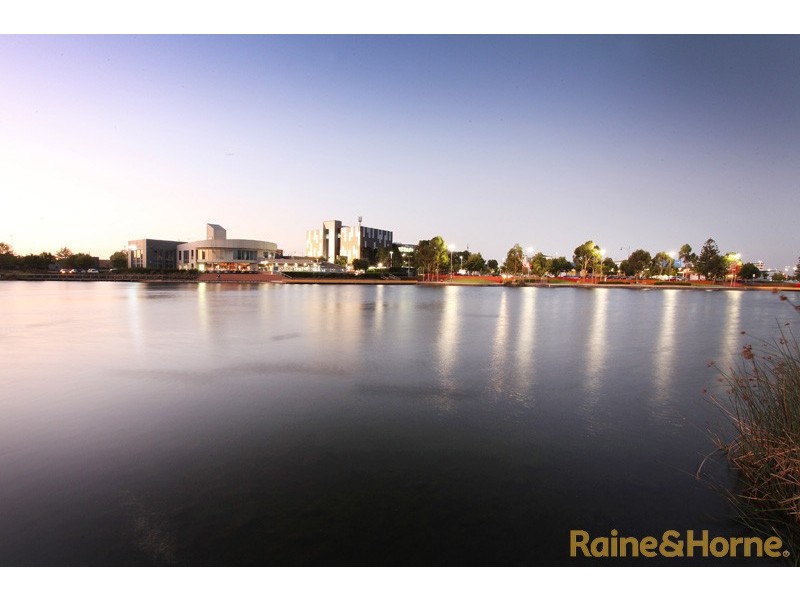 9 Coppin Lane, Caroline Springs VIC 3023