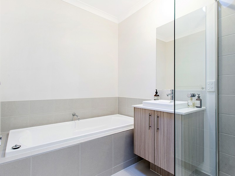 68 Rowling Street, Plumpton VIC 3335