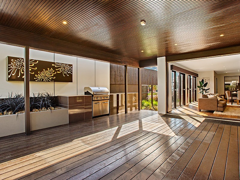 19 Peppermint Grove, Taylors Hill VIC 3037