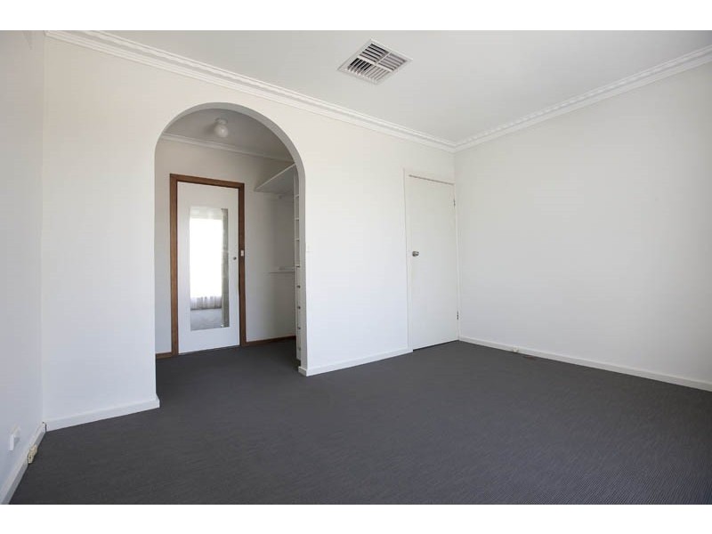 20 Dalkeith Avenue, Tullamarine VIC 3043