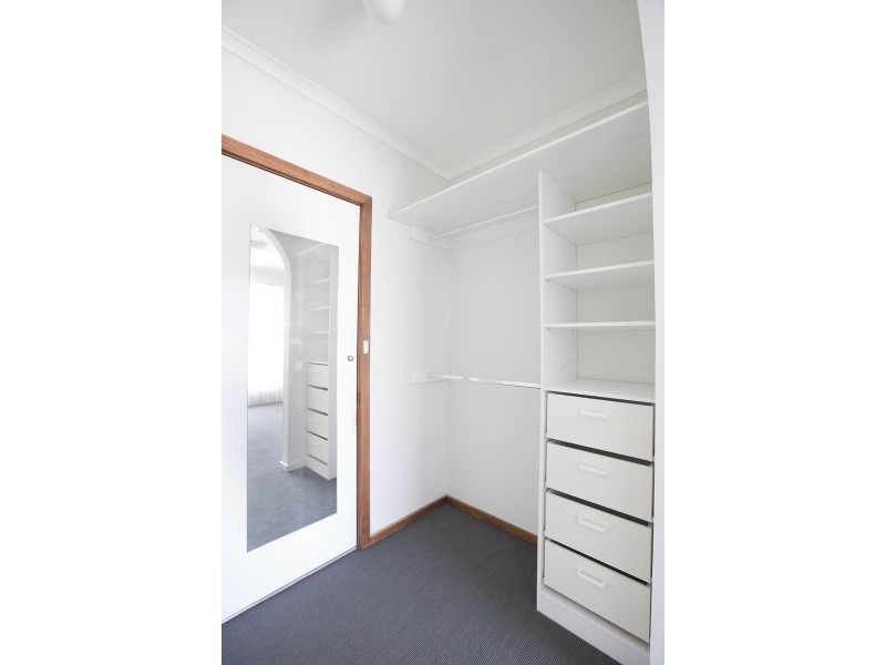 20 Dalkeith Avenue, Tullamarine VIC 3043