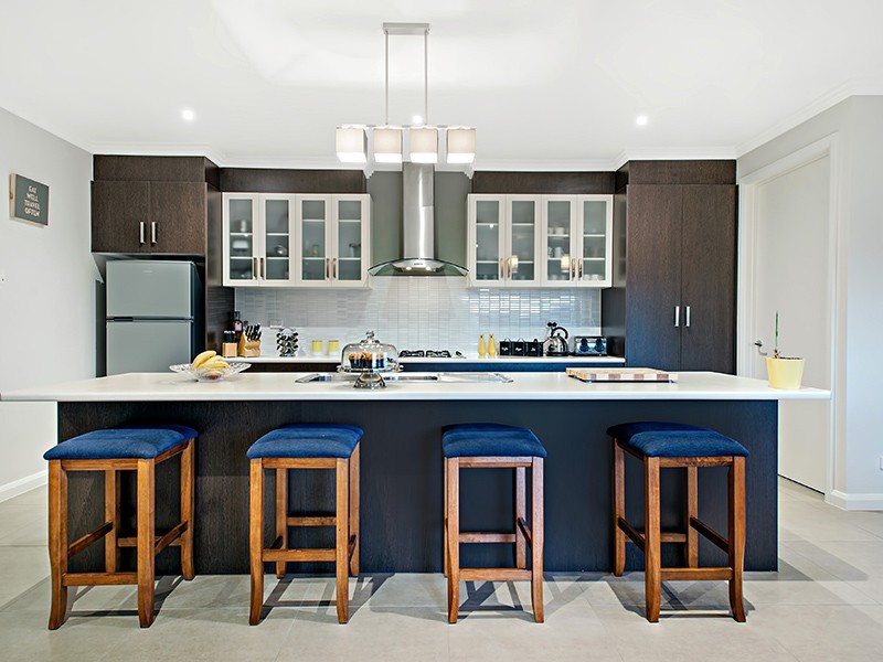 11 Cullen Terrace, Caroline Springs VIC 3023