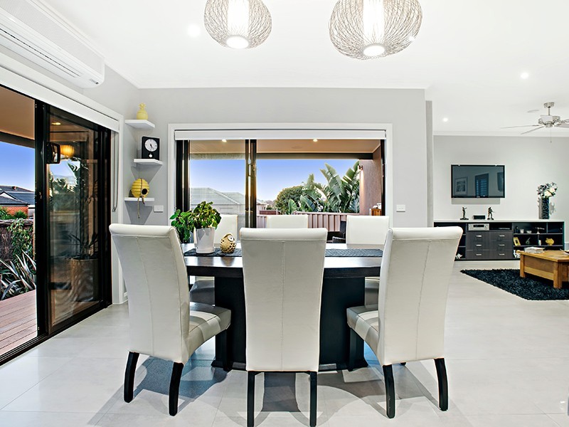 11 Cullen Terrace, Caroline Springs VIC 3023