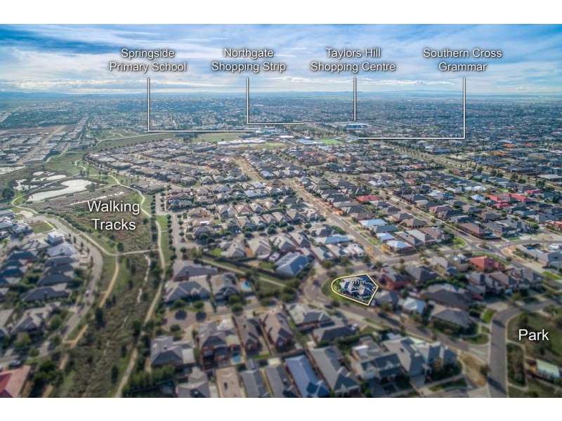 11 Cullen Terrace, Caroline Springs VIC 3023