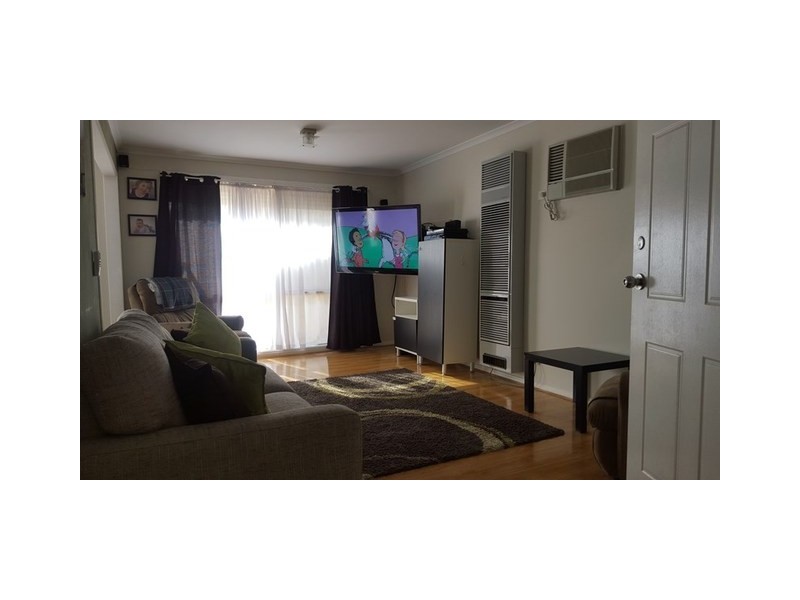 6 Darriwill Close, Delahey VIC 3037