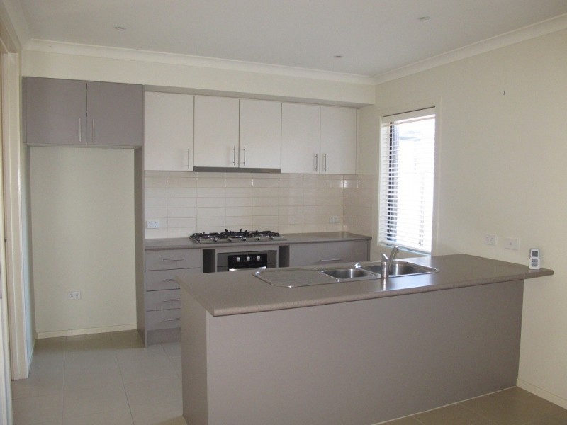 47C The Avenue, Caroline Springs VIC 3023