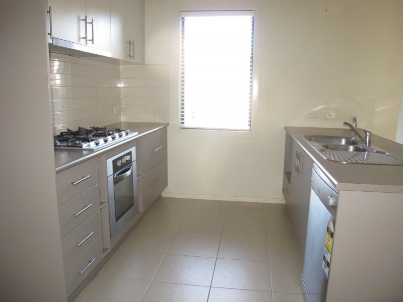 47C The Avenue, Caroline Springs VIC 3023