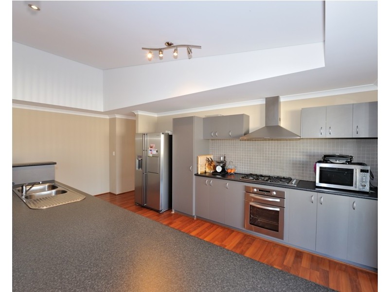 15 Shivery Fairway, Secret Harbour WA 6173