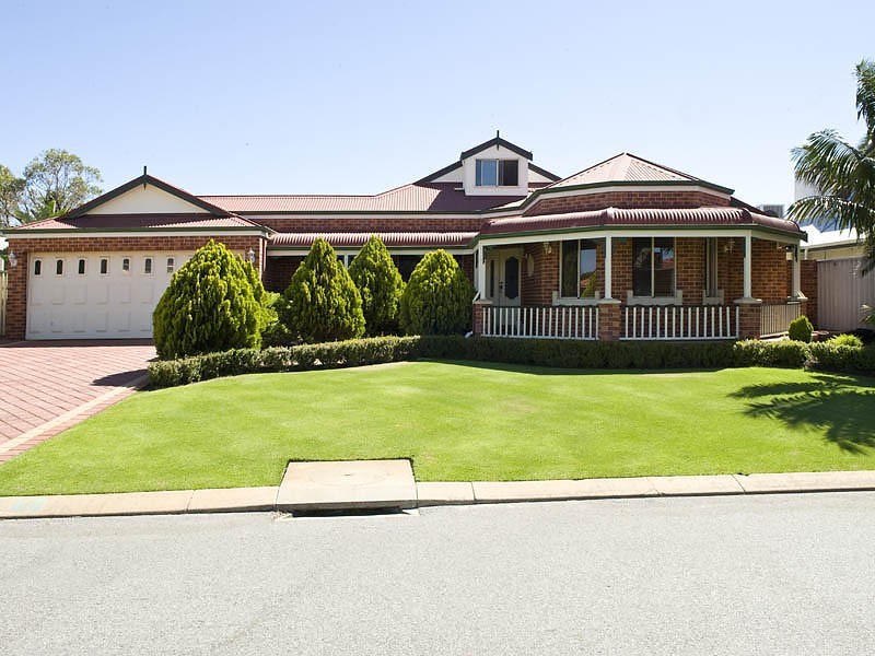 6 Latiano Green, Secret Harbour WA 6173