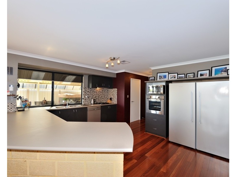 6 Yampi Vale, Secret Harbour WA 6173