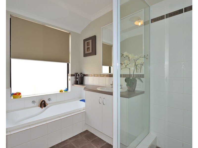 6 Yampi Vale, Secret Harbour WA 6173