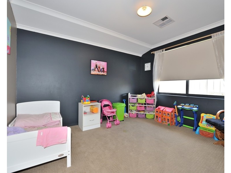 6 Yampi Vale, Secret Harbour WA 6173