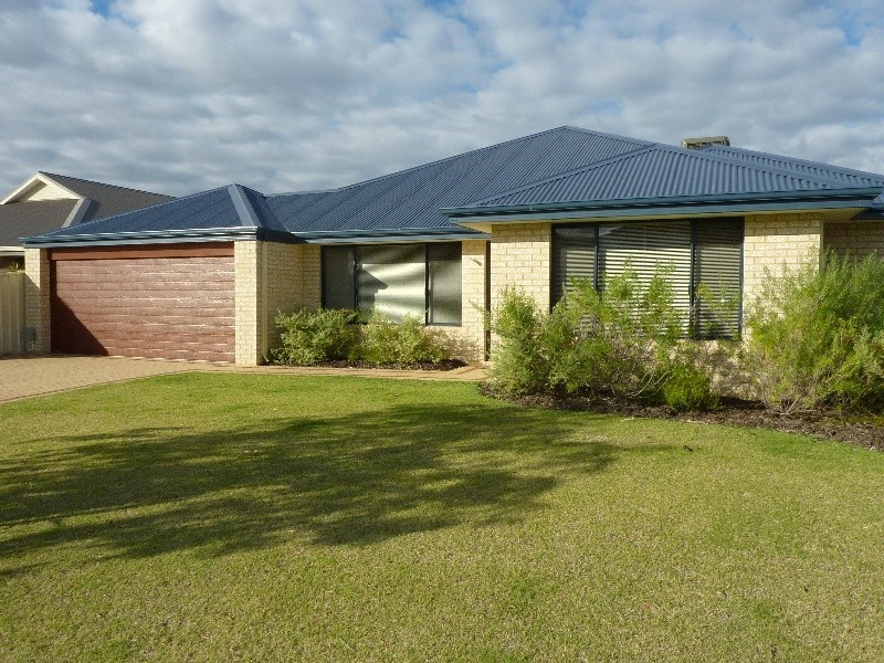 13 Twilight Ridge, Secret Harbour WA 6173