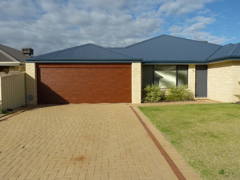 13 Twilight Ridge, Secret Harbour WA 6173