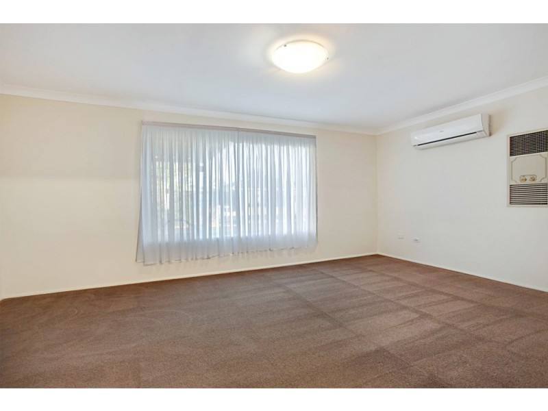 27 Kilkenny Rd, South Penrith NSW 2750