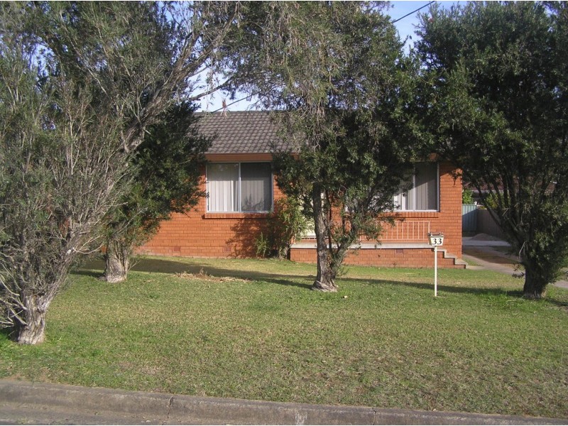 33 Carinda Drive, South Penrith NSW 2750