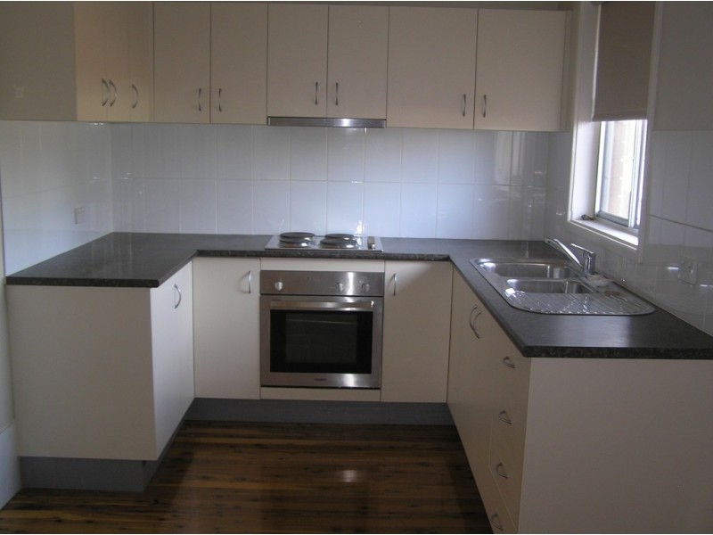 33 Carinda Drive, South Penrith NSW 2750