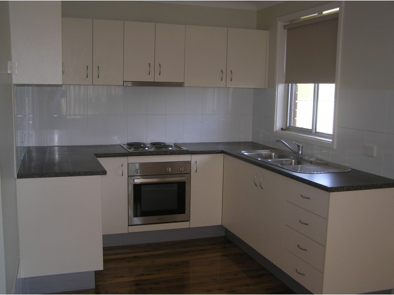 33 Carinda Drive, South Penrith NSW 2750