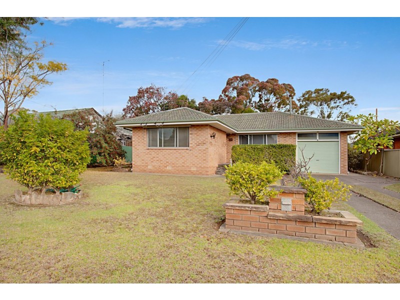 4 Kennedy Drive, South Penrith NSW 2750