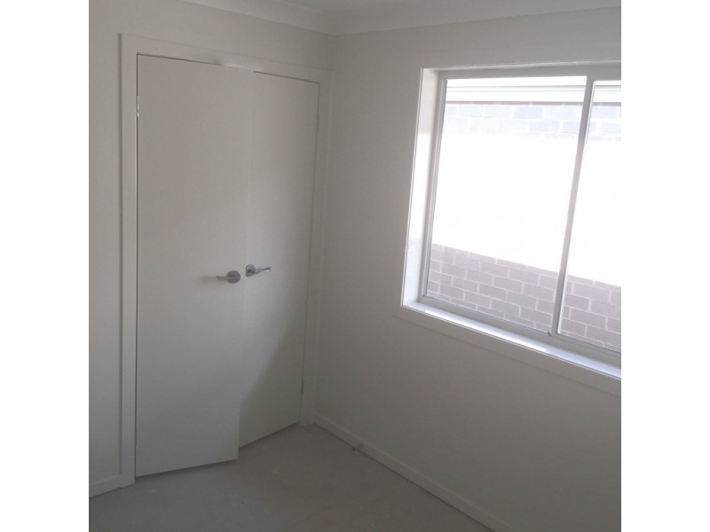 84 (Lot 2231) William Hart Crescent, Penrith NSW 2750