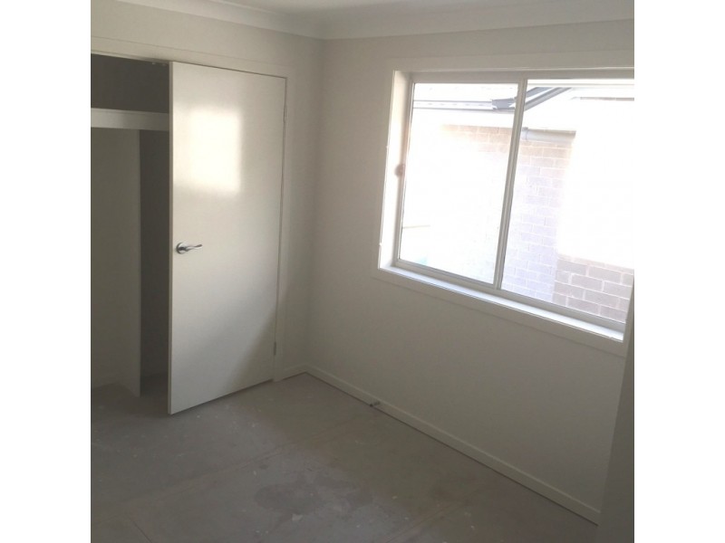 84 (Lot 2231) William Hart Crescent, Penrith NSW 2750