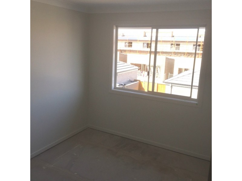 84 (Lot 2231) William Hart Crescent, Penrith NSW 2750