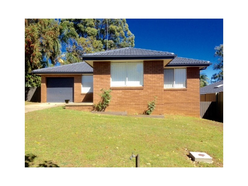 9 Kinmont Road, South Penrith NSW 2750