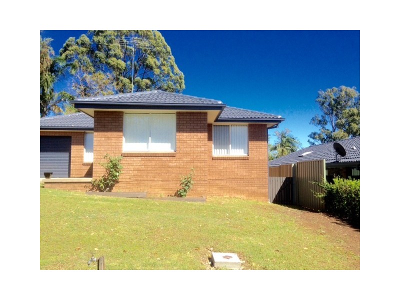 9 Kinmont Road, South Penrith NSW 2750