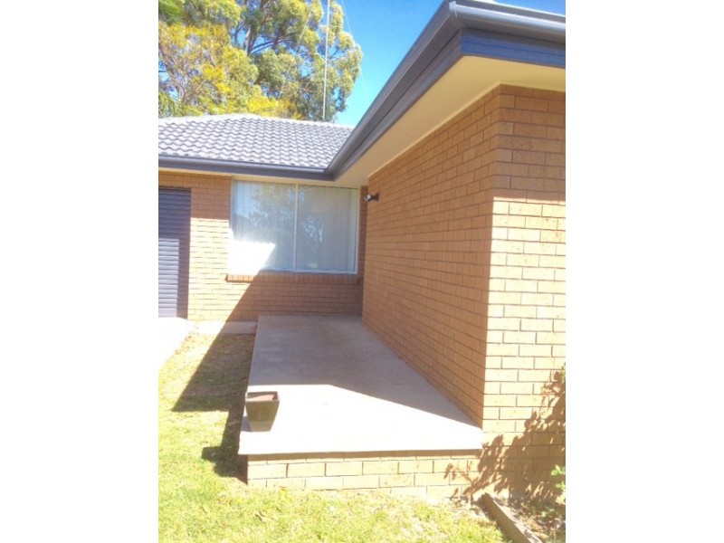 9 Kinmont Road, South Penrith NSW 2750