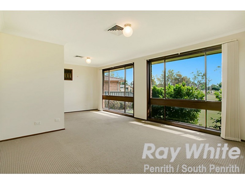 3 Kiaka Crescent, Jamisontown NSW 2750