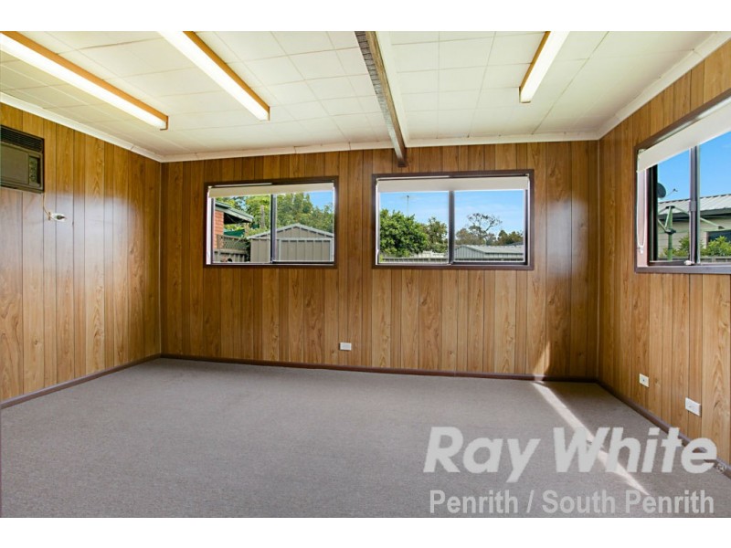 3 Kiaka Crescent, Jamisontown NSW 2750