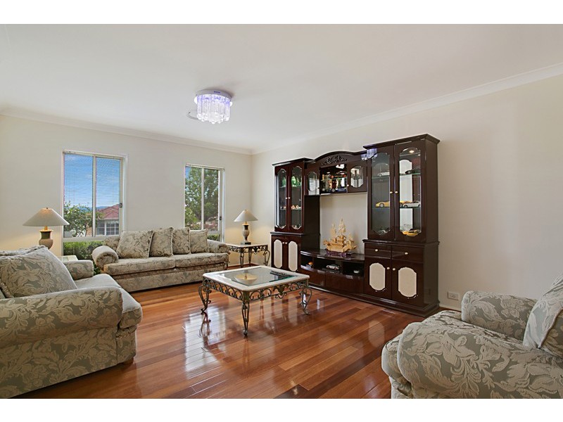 7 Karingal Court, Glenmore Park NSW 2745