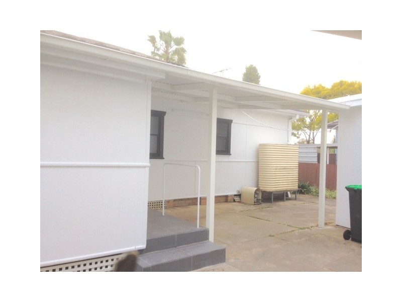 39 Pages Road, St Marys NSW 2760