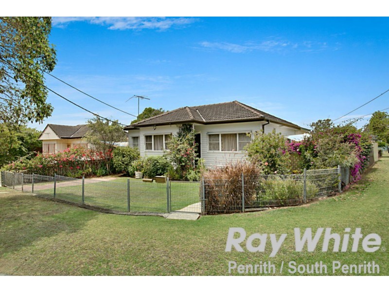 50 Elizabeth Crescent, Kingswood NSW 2747