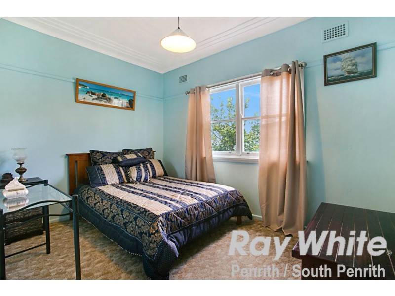 50 Elizabeth Crescent, Kingswood NSW 2747