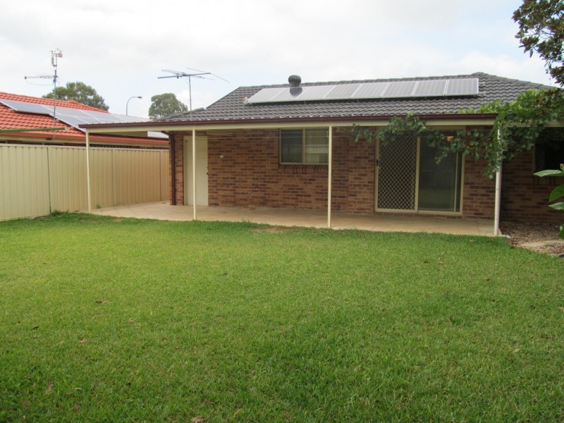 15 Chopin Crescent, Claremont Meadows NSW 2747