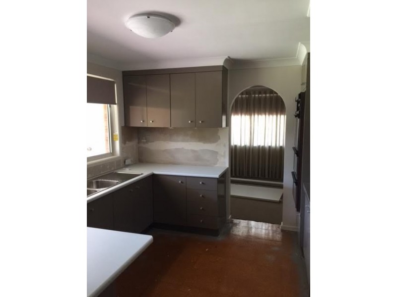 6 Brockamin Drive, South Penrith NSW 2750