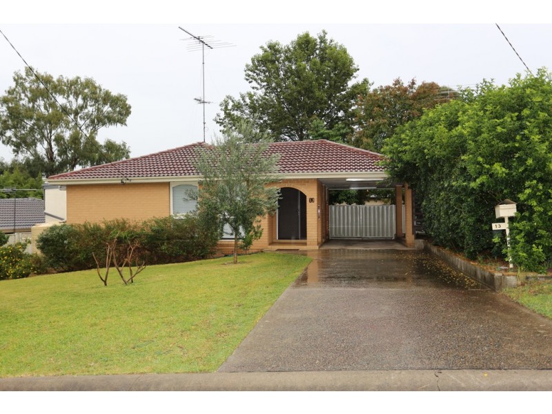 13 Gorton Close, Penrith NSW 2750