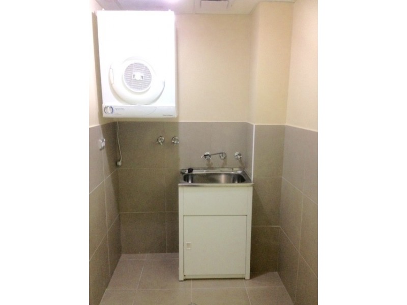 2/17 Haynes Street, Penrith NSW 2750