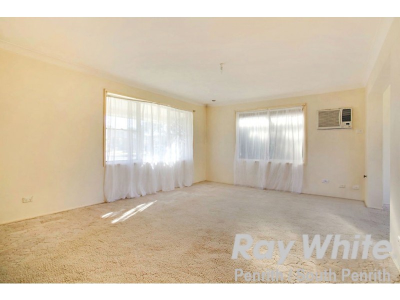 7 Oag Crescent, Kingswood NSW 2747