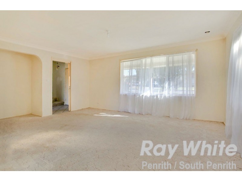 7 Oag Crescent, Kingswood NSW 2747