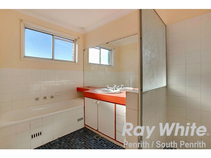 7 Oag Crescent, Kingswood NSW 2747