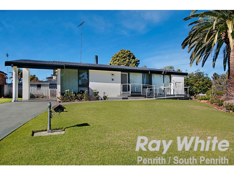 18 Loxwood Avenue, Cambridge Park NSW 2747