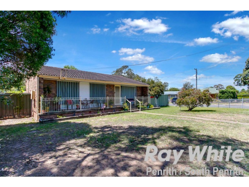 318 Luxford Road, Lethbridge Park NSW 2770