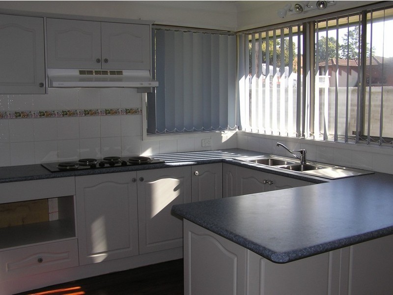 56 Rugby Street, Cambridge Park NSW 2747