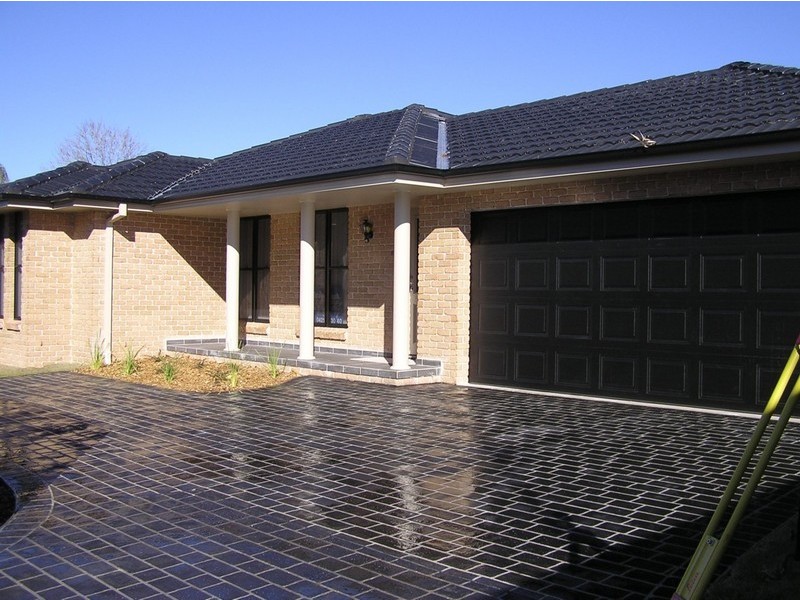 8a  Windermere  Avenue, Cambridge Park NSW 2747