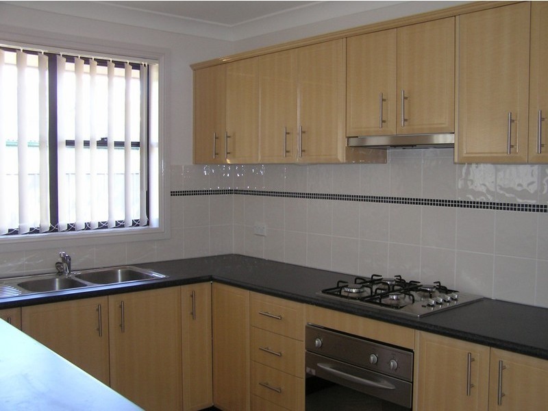 8a  Windermere  Avenue, Cambridge Park NSW 2747